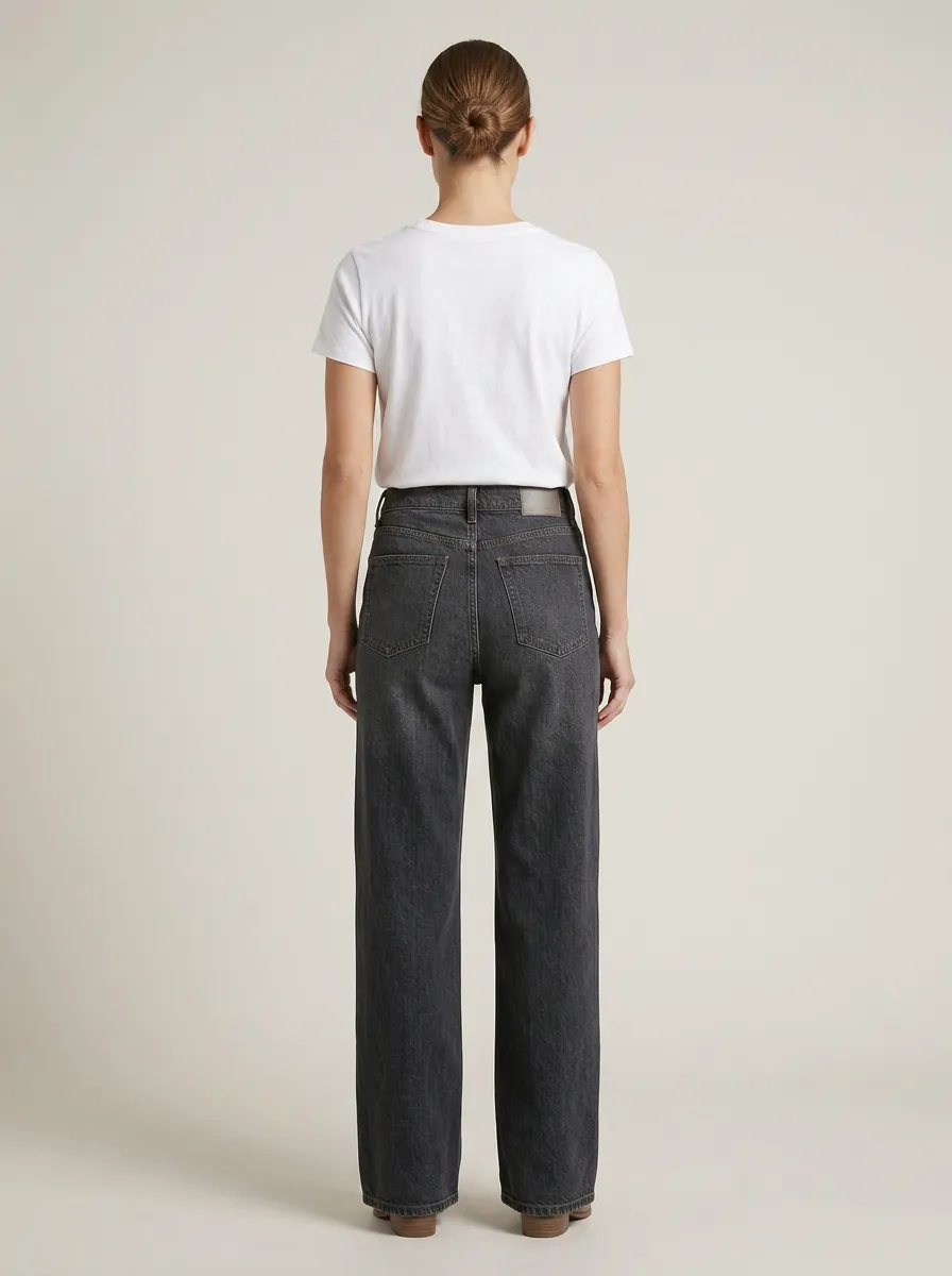 Simple-Essential High-Rise Wide-Leg Washed Denim Jeans