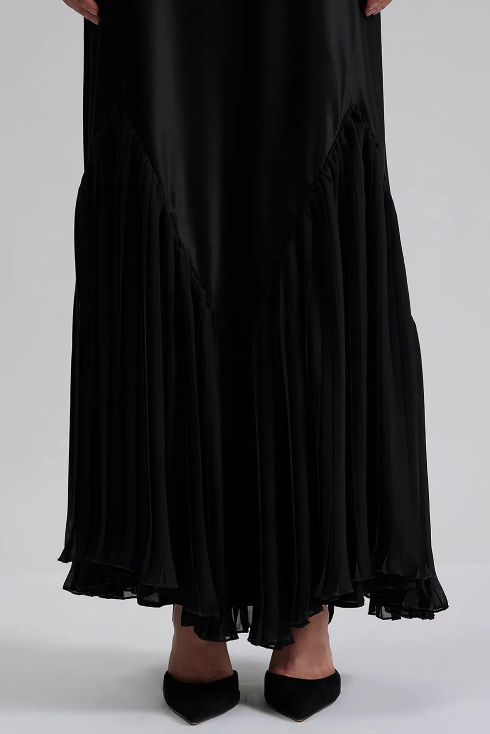 Ruffled Hem Spaghetti Strap Maxi Dress