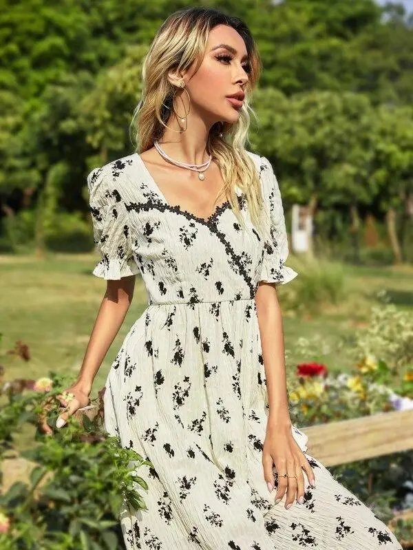 Women Sweetheart Flounce Sleeve Floral Dress