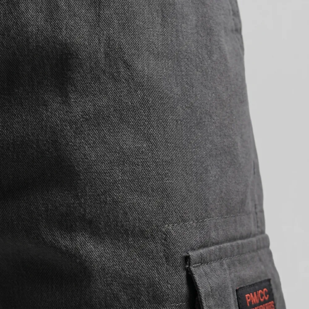 Men's Adventure Utility Cargo Shorts with a Elastic Waist for Casual Styling