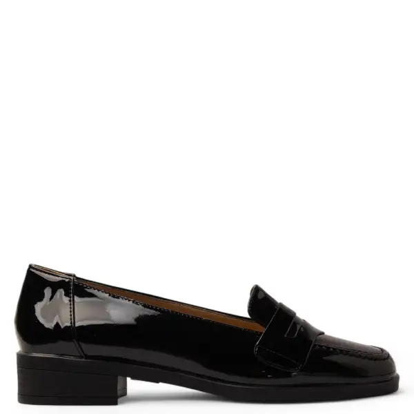 Low Profile Weekend Leather Shoes