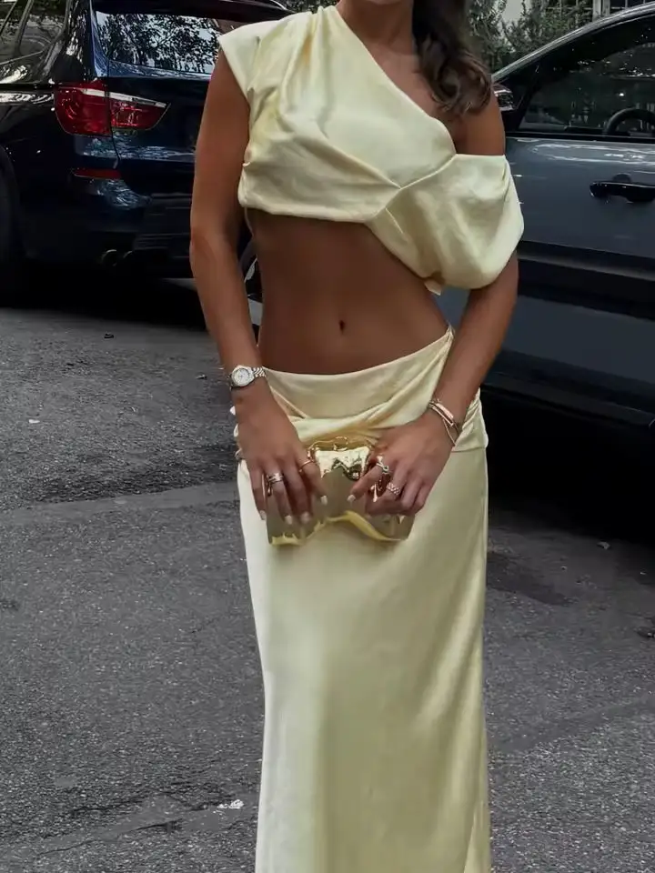 Relaxed Satin Pleated Sleeveless Set