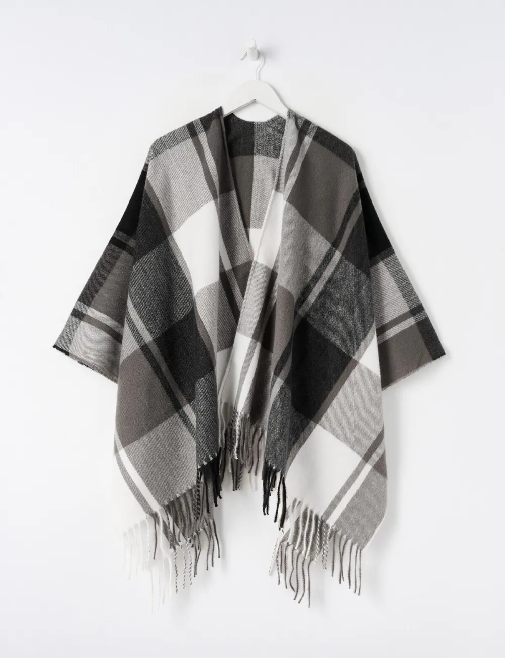 Fashionable Contrast Plaid Soft Scarf