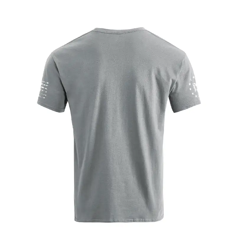 BAT USA FLAG GRAPHIC TEE