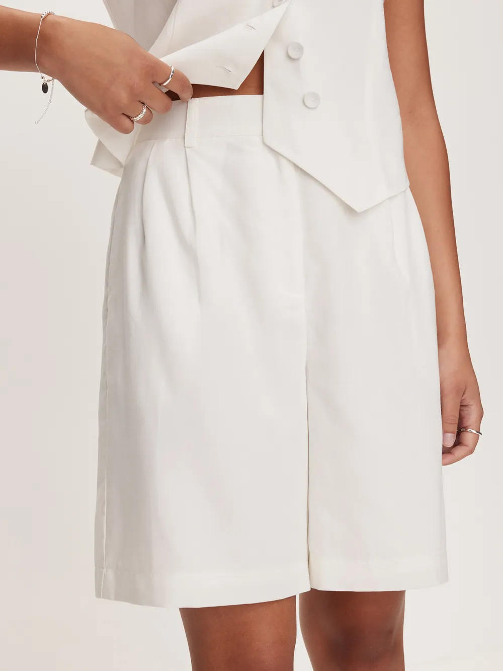 Daily Solid Color Short