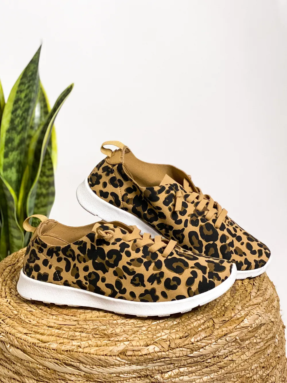 Women’s Leopard Print Padded Casual Sneakers
