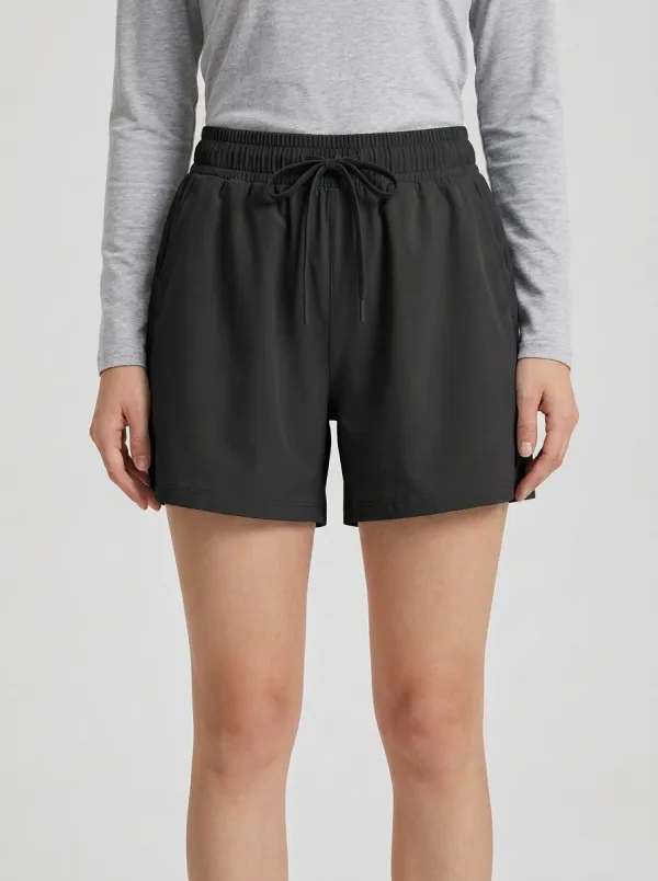 Women's Mid-Thigh Pull-On Casual Shorts