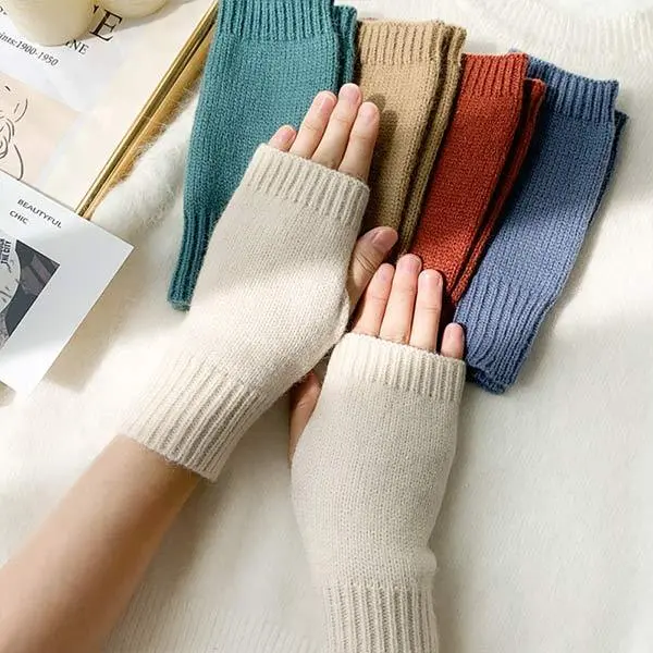 Women'S Knit Fingerless Gloves 87224550C