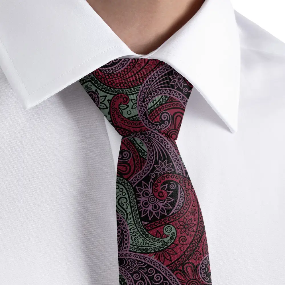 Refined Paisley Accent Necktie