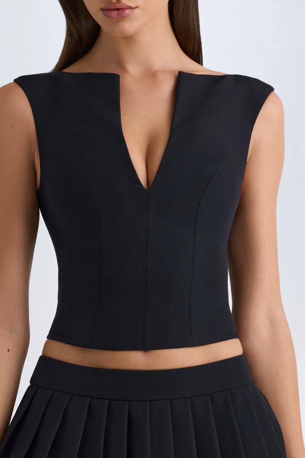 Trendy Short Solid Color Sleeveless Top