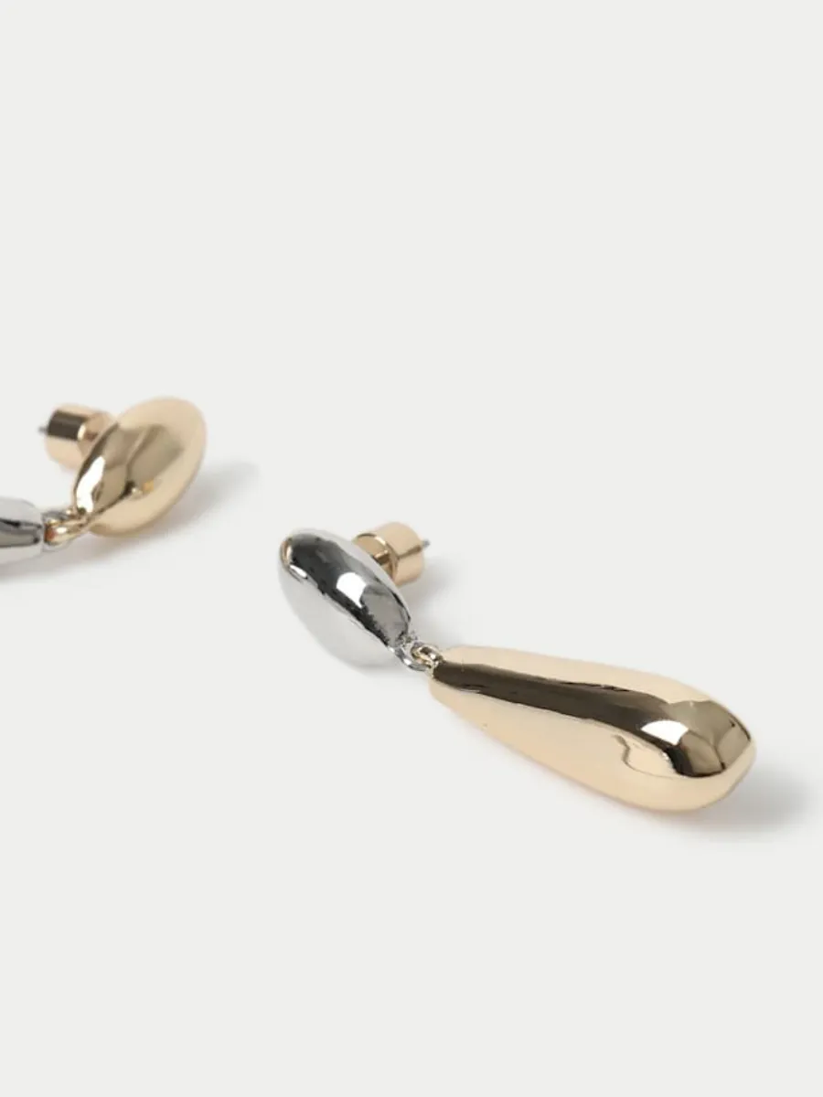 Contrast Color Drop Earrings