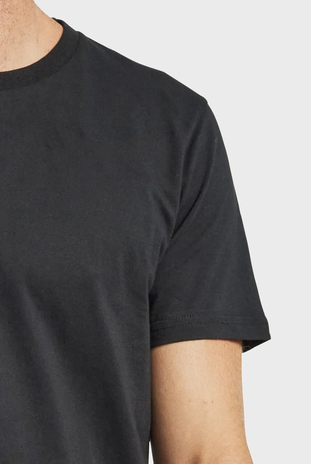 Black Short Sleeve Crew Neck Tee