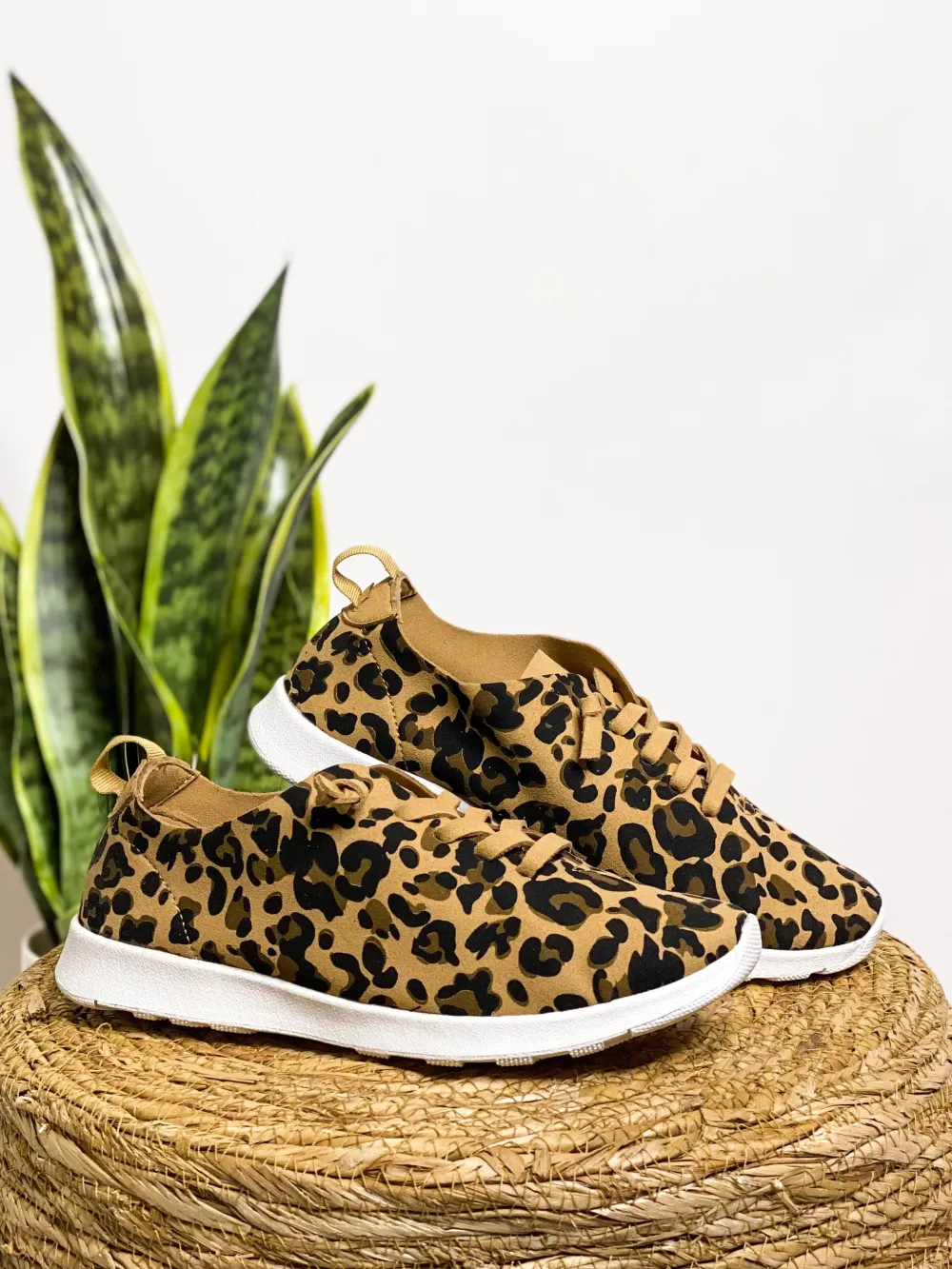 Women’s Leopard Print Padded Casual Sneakers