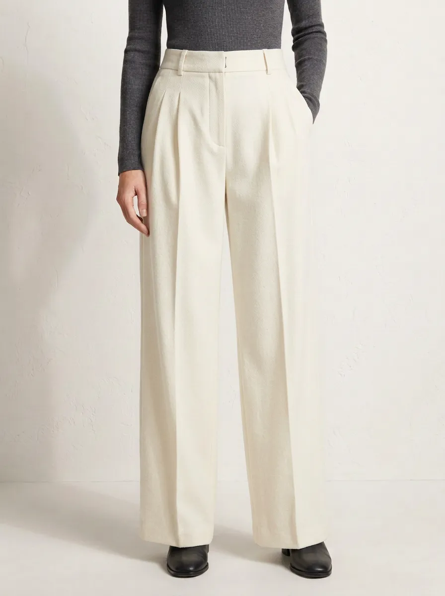 Everyday Pleated Wide-Leg Trousers