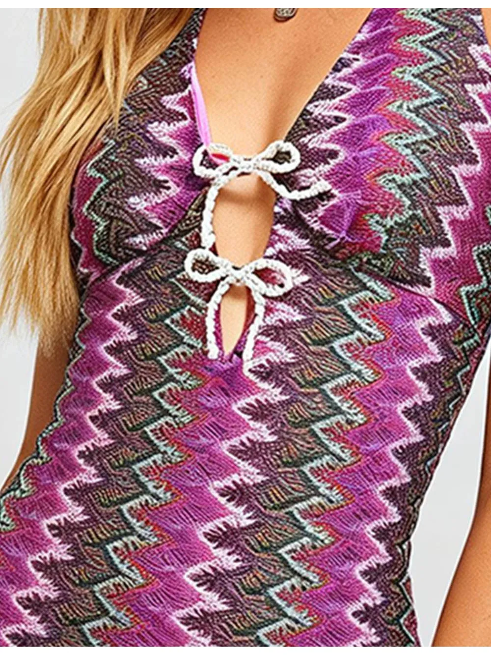 Zigzag Knit V Neck Sleeveless Front Bodycon Dress