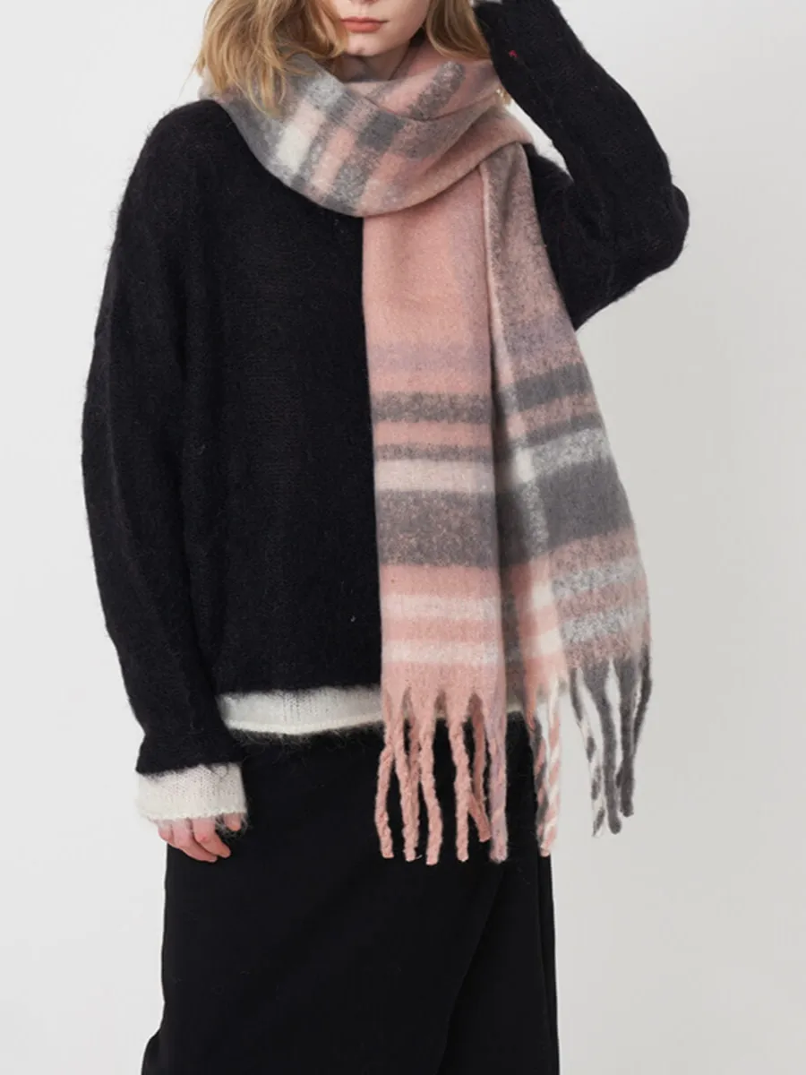 Soft Gradient Plaid Blanket Scarf