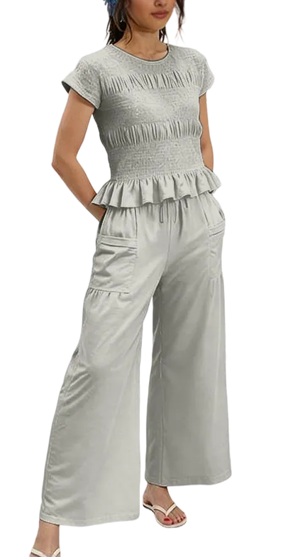 Women's two-piece set: pleated top and wide-leg pants