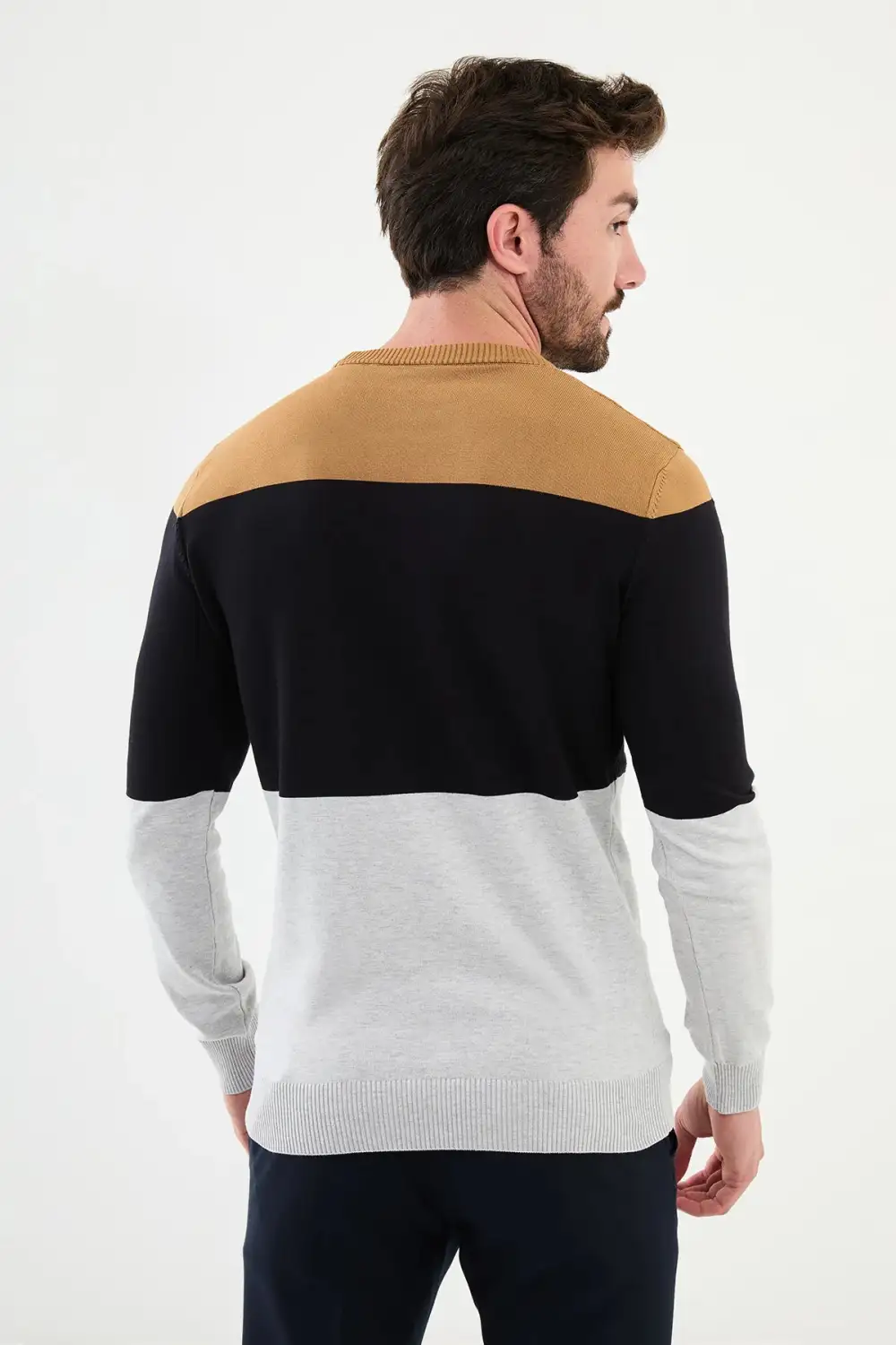 Modern Crew Neck Knit Sweater