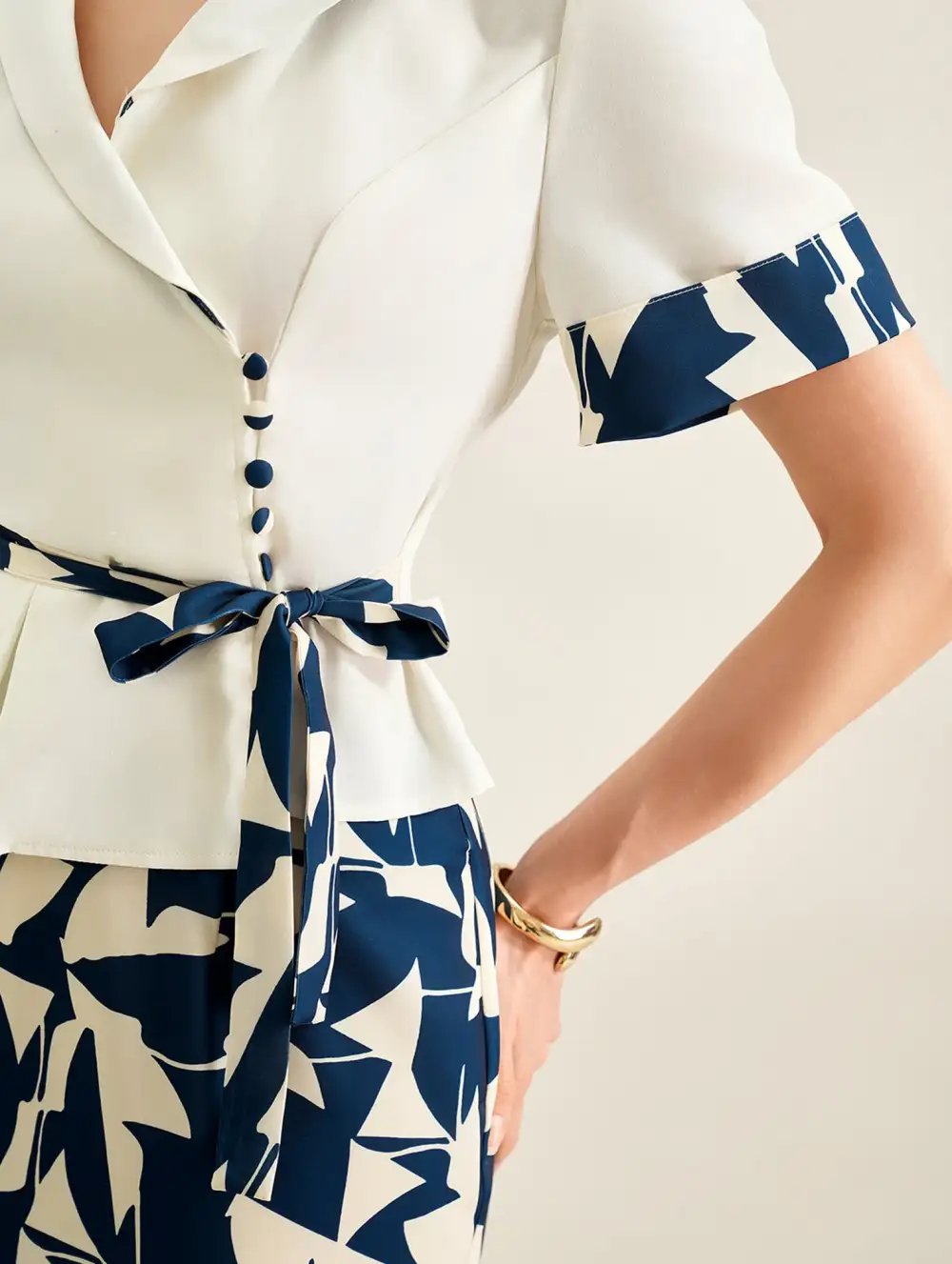 Abstract Print Skirt Set