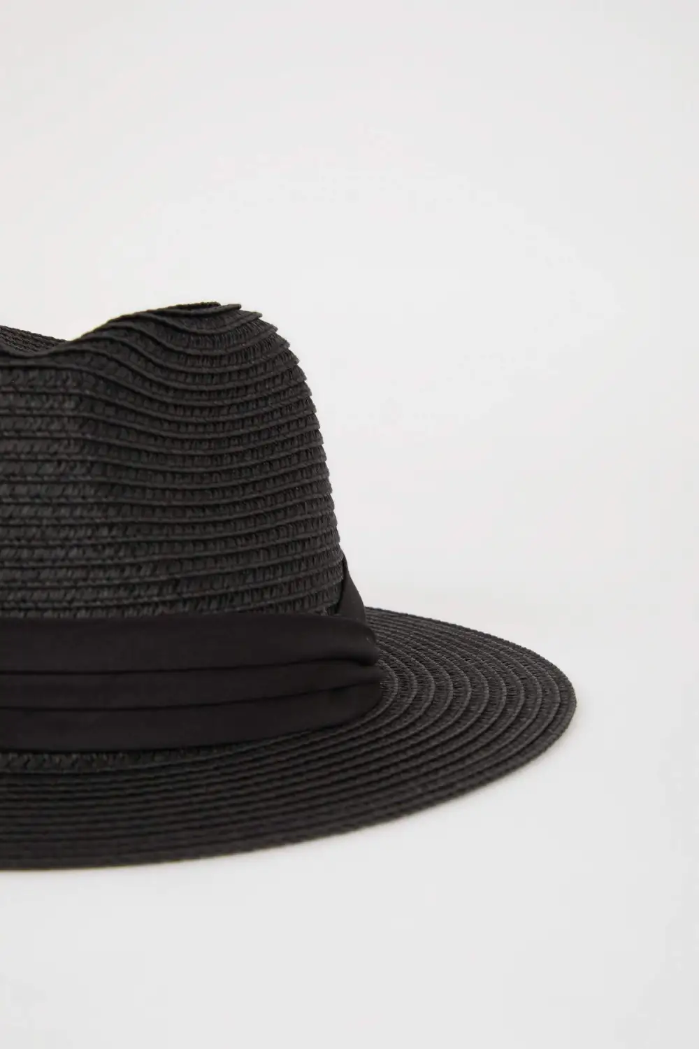 Ladies' Black Ribbon Woven Hat