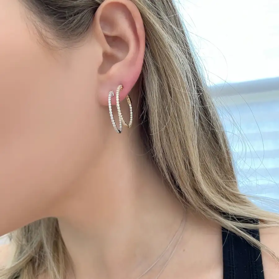 Delicate Fine Detail Gem Detail Hoop Earrings