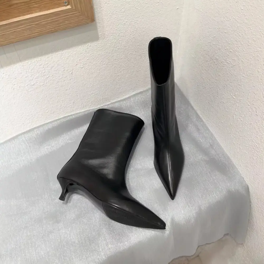 Textured Point Toe Kitten Heels Boots