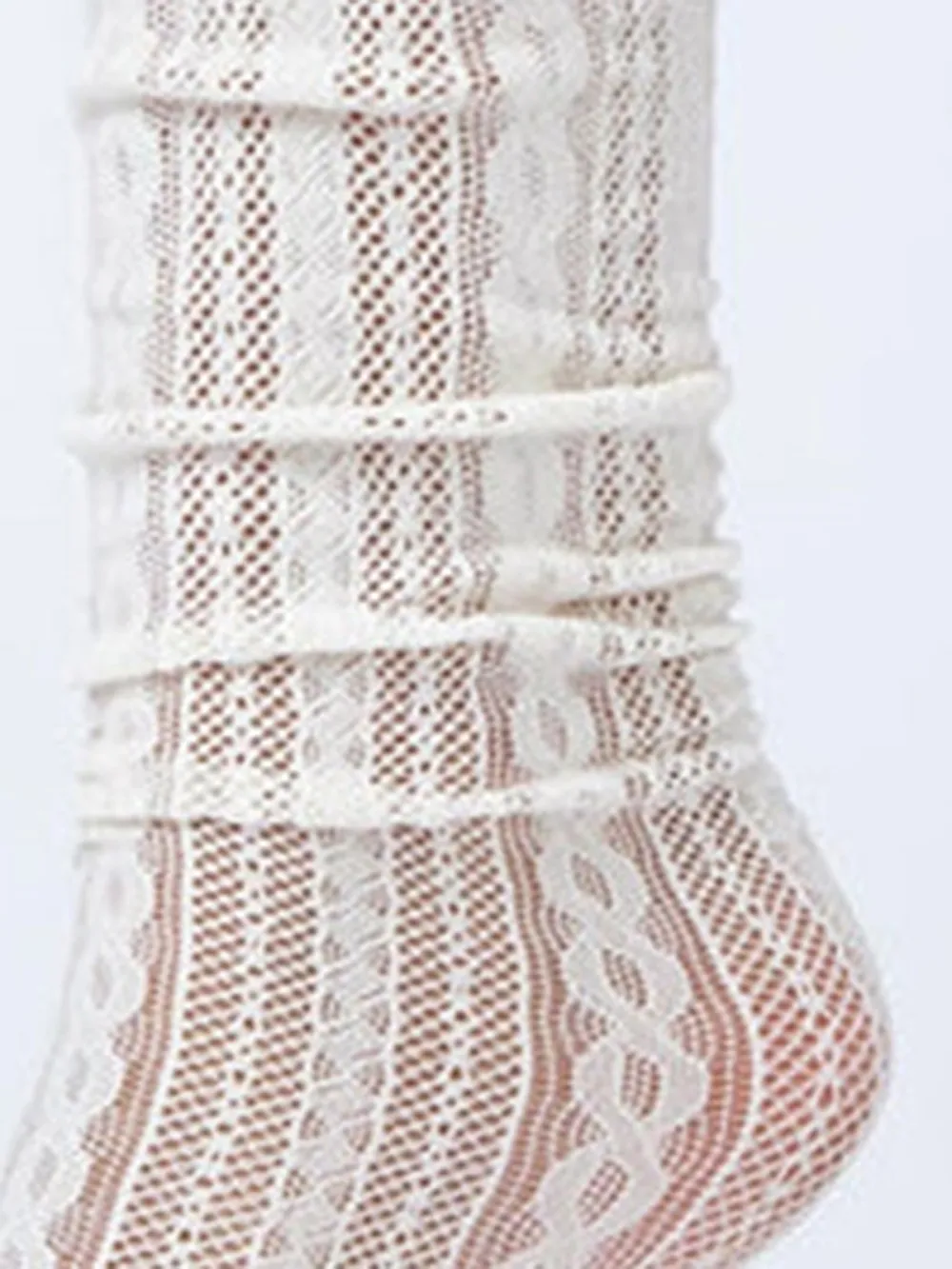 White Lace Ankle Socks