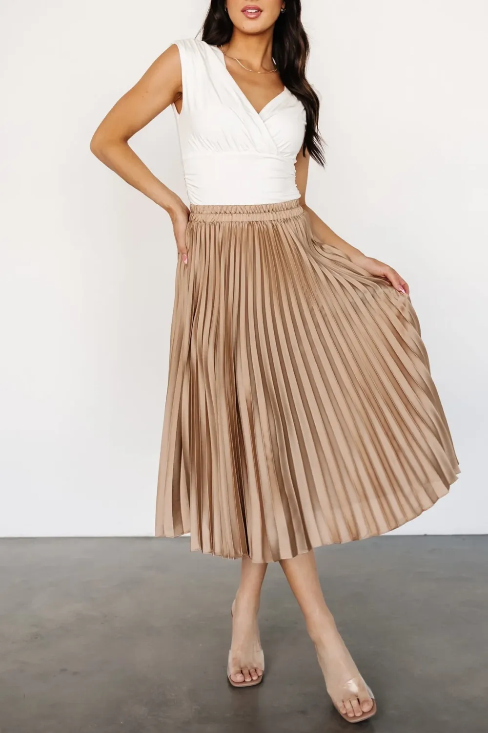 Minimalist Elegant Silk-Like Skirt