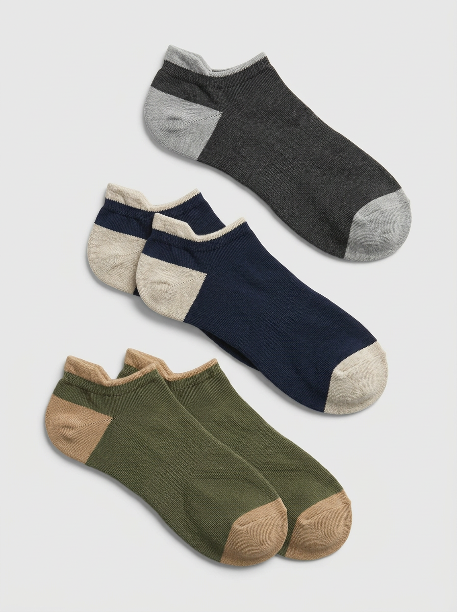 Men's Three-Pair Heel-Tab Colorblock Ankle Sock Set