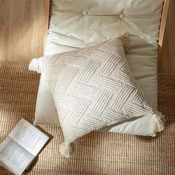 LORINA PILLOW COVER