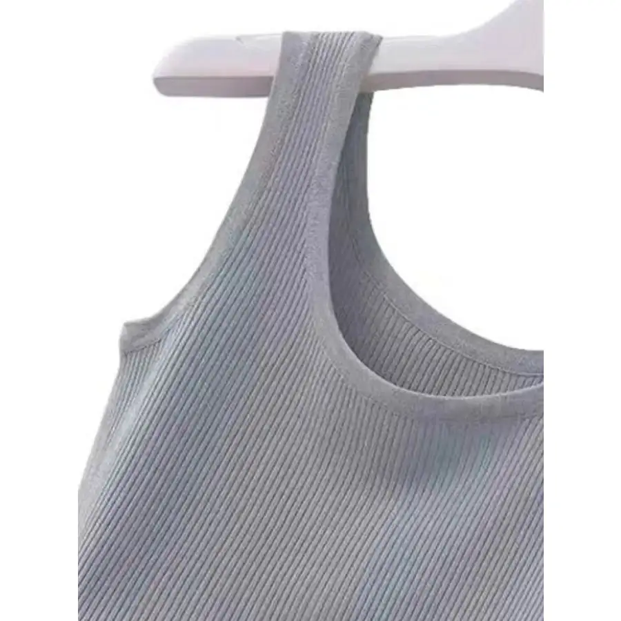 Plus Size Ribbed Knit Scoop Neck Tank