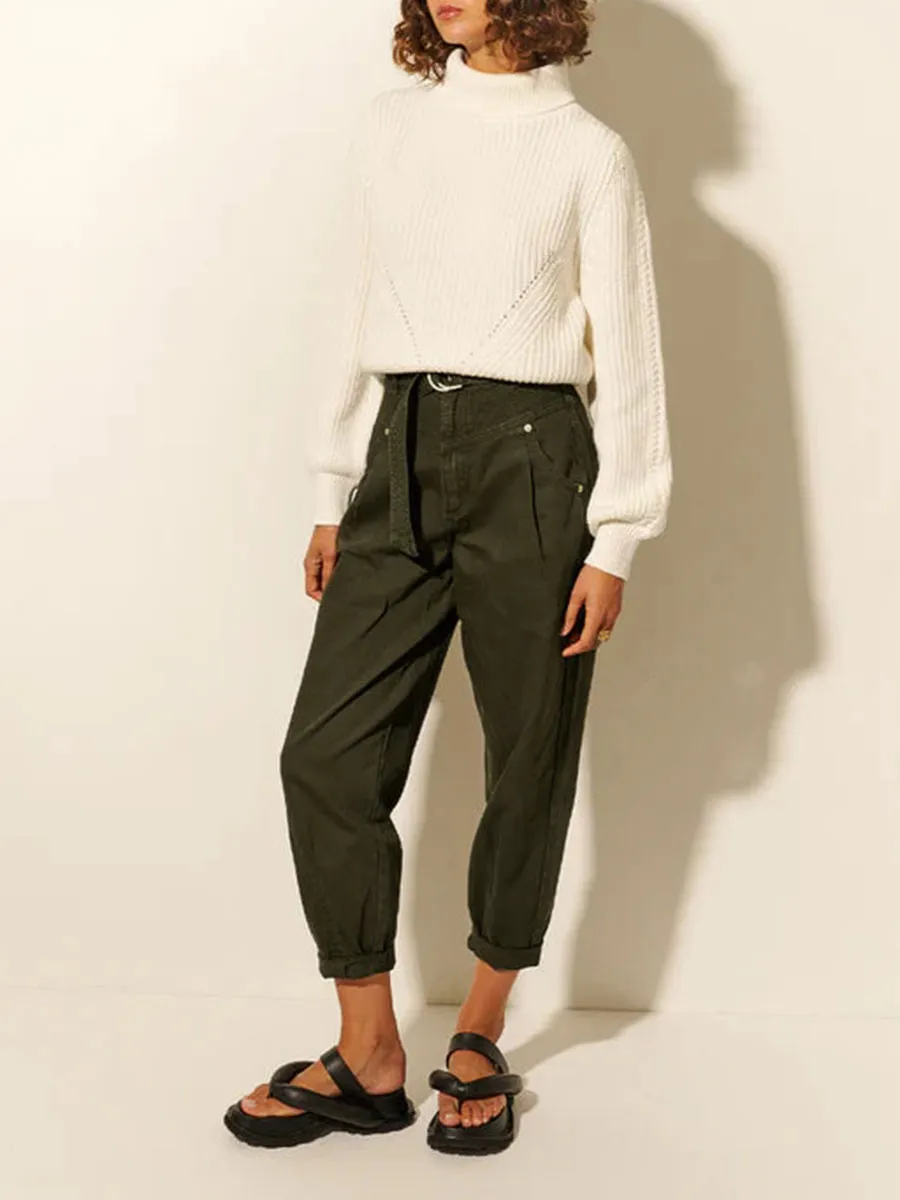 RIBBED TURTLENECK KNIT SWEATER
