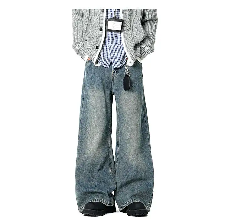 Fade Barrel-Leg Jeans