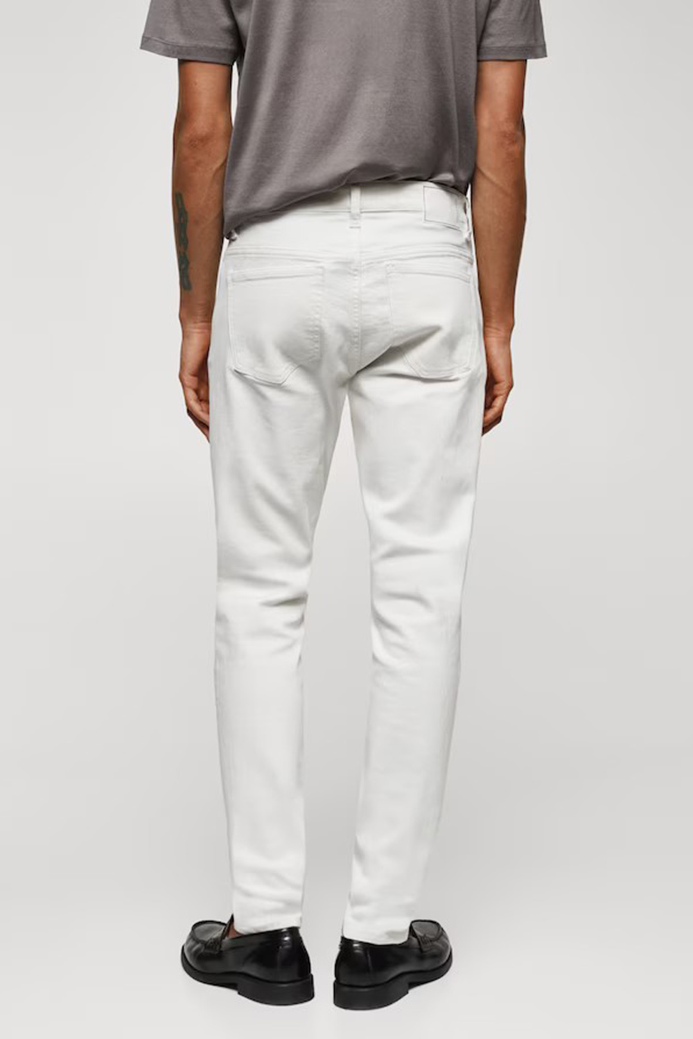 Tapered-Fit Daily Jeans