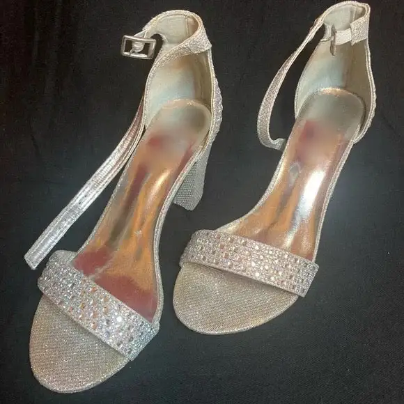 Coastal Versatile Heels