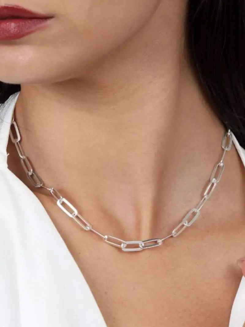 Rounded Knot Necklace