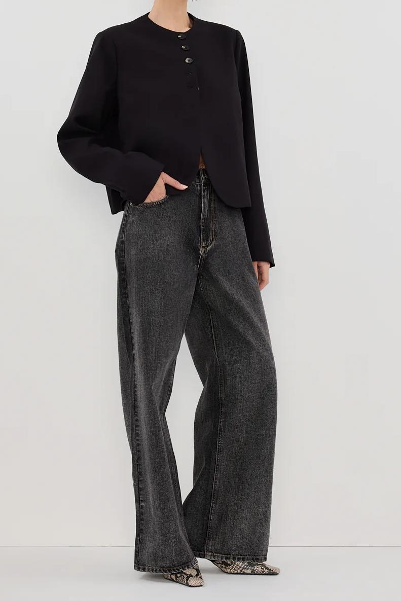 Black Cropped Blazer