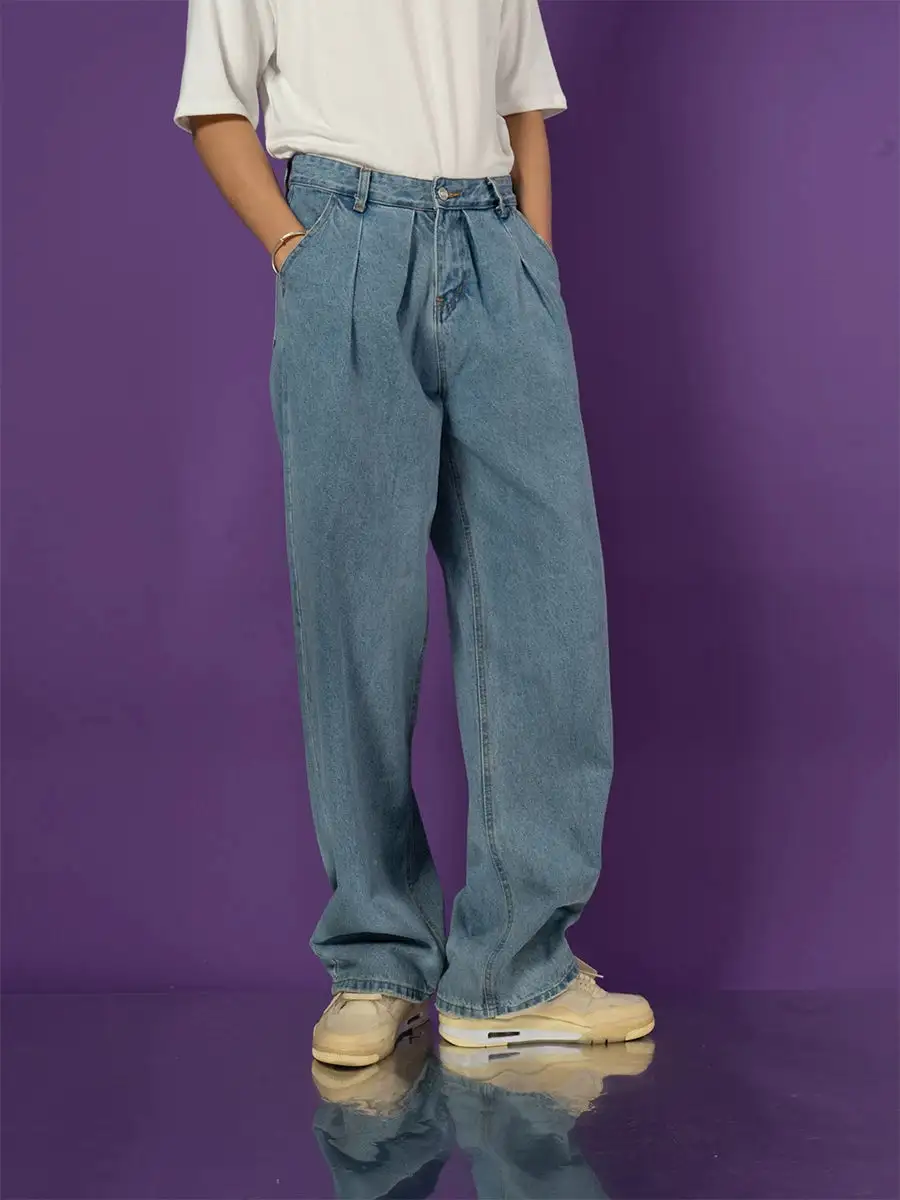 Cloudwash Pleated Barrel-Leg Jeans