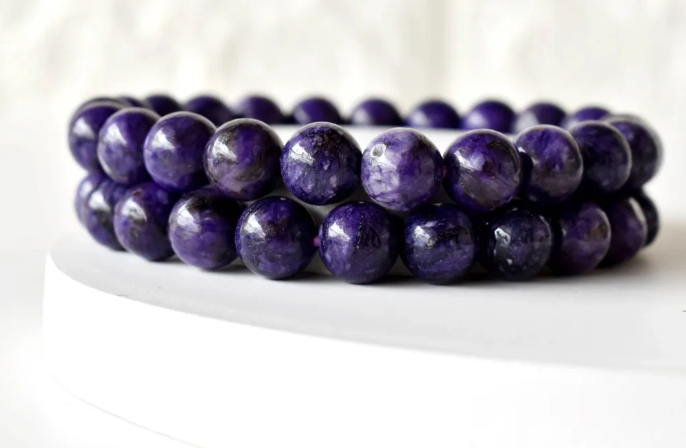 Minimal Charm Bracelet Detail Purple