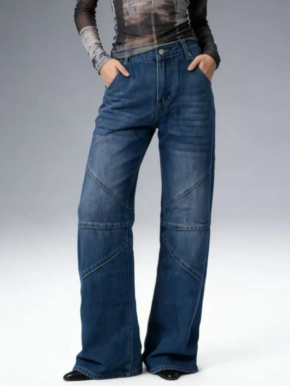 Sharp Wide Leg Denim Jeans
