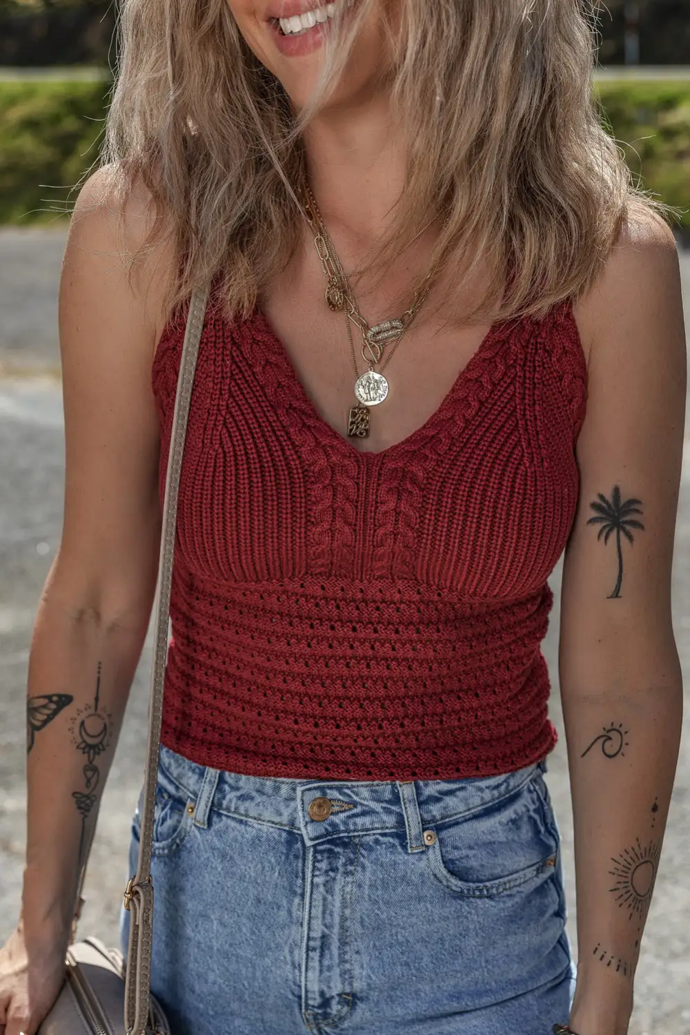 Cable Knit Pointelle Fitted V-Neck Sweater Vest