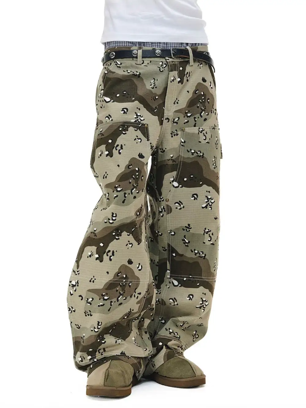 Curved-Cut Camouflage Washed Utility Pants