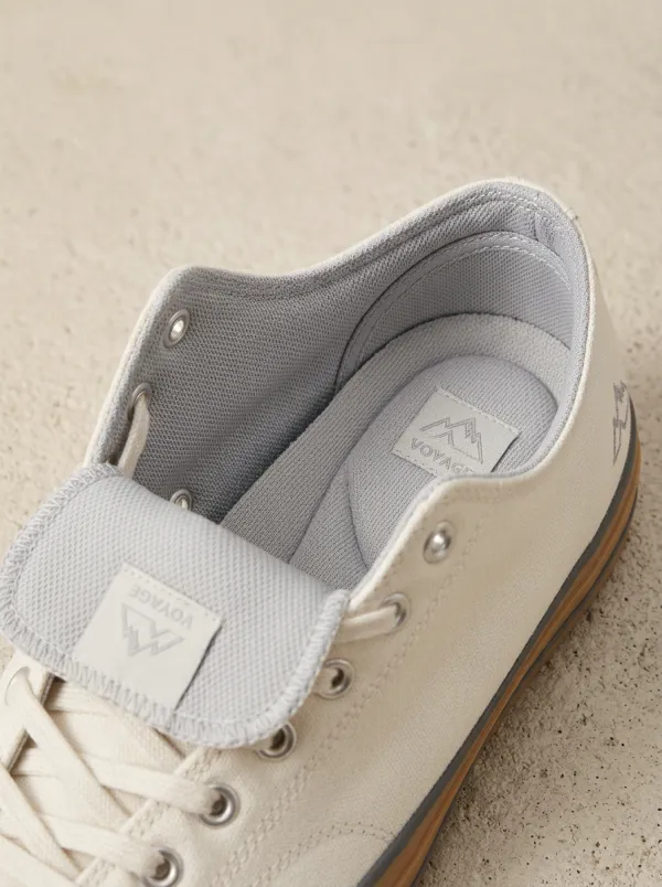 Classic Mountain Women's Low-Top Canvas Shoes