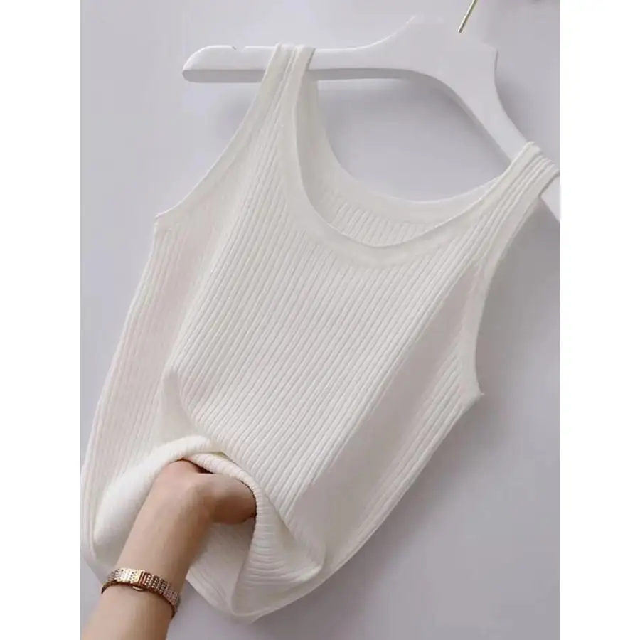 Plus Size Ribbed Knit Scoop Neck Tank