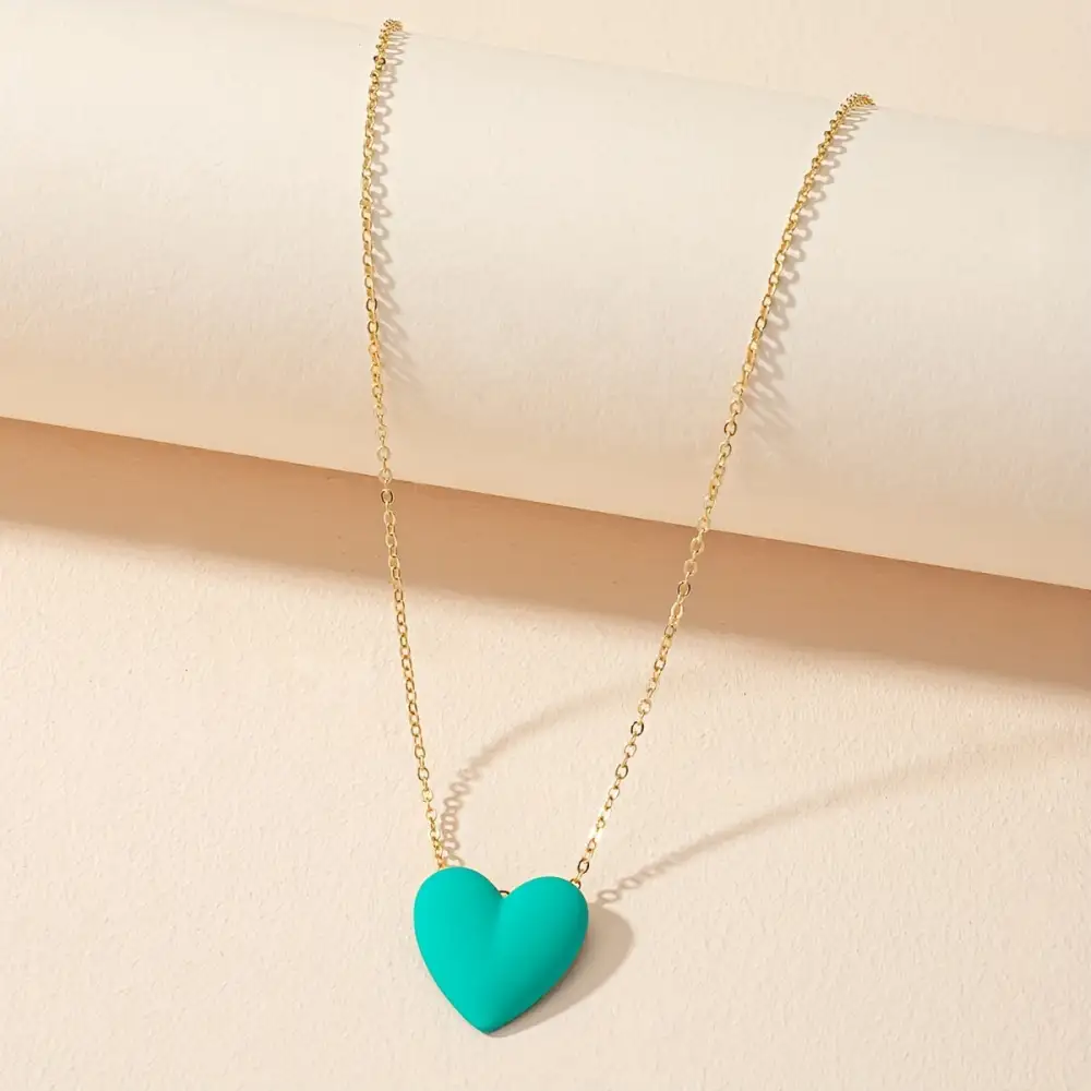 Heart Detail Everyday Necklace