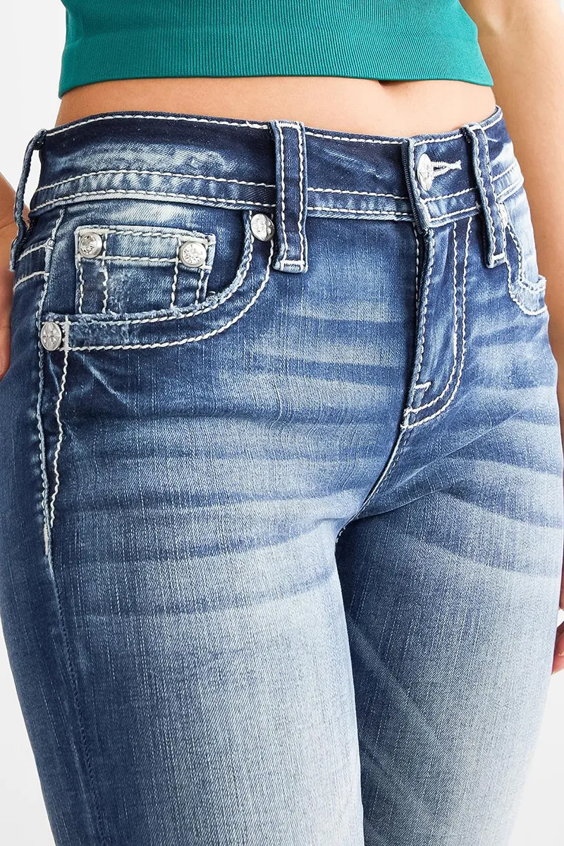 Ripped Zip Fly Mid Waist Capris Jeans