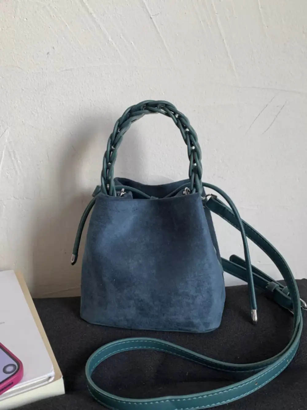 Chain Strap Crossbody Bag