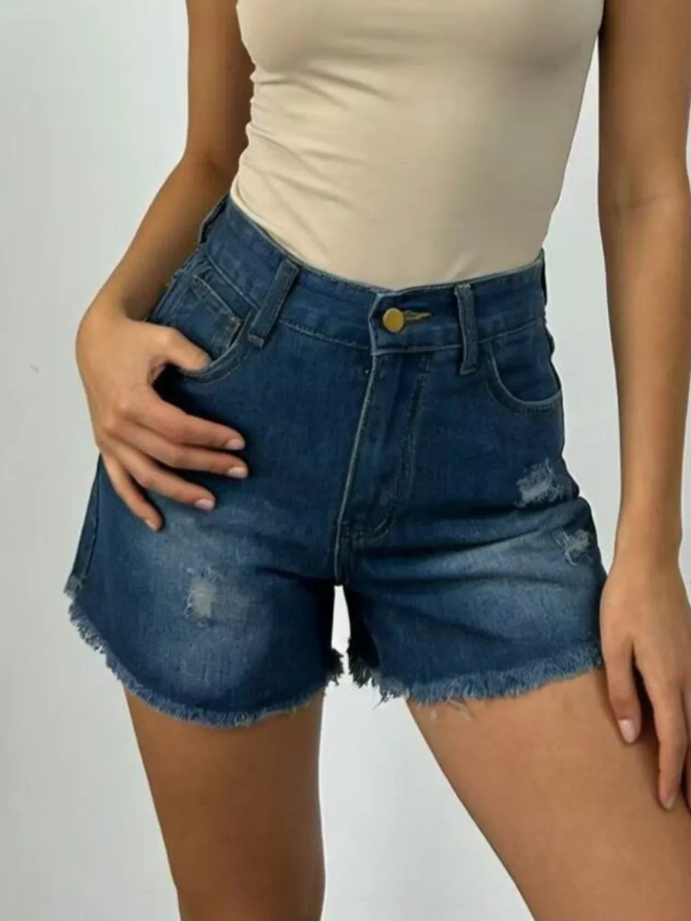 Relaxed Frayed Hem Shorts