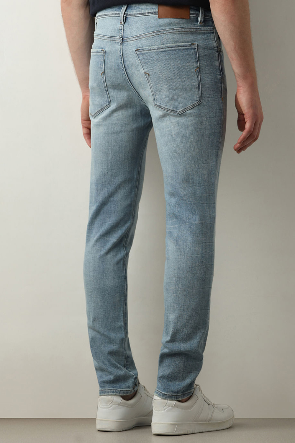Leon Slim Fit Jeans
