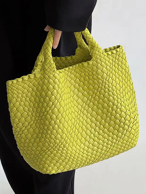 Polished Woven Vintage Shoulder Bag